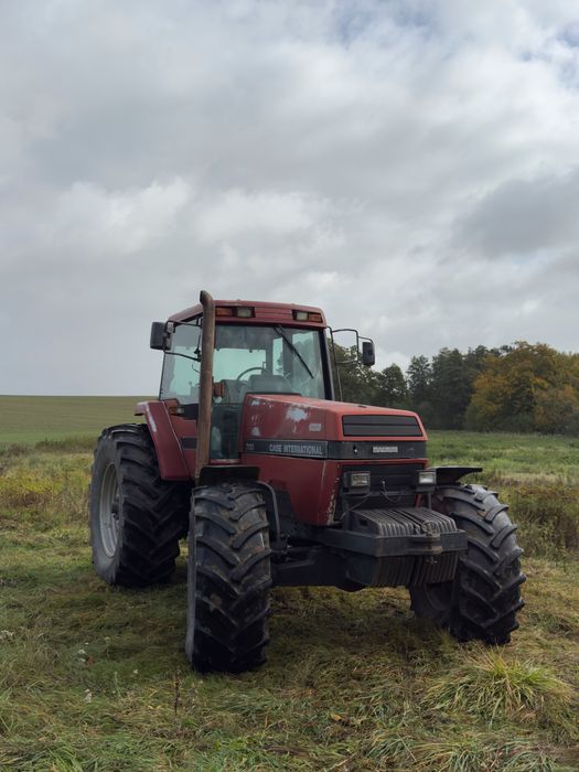 Case Magnum 7120