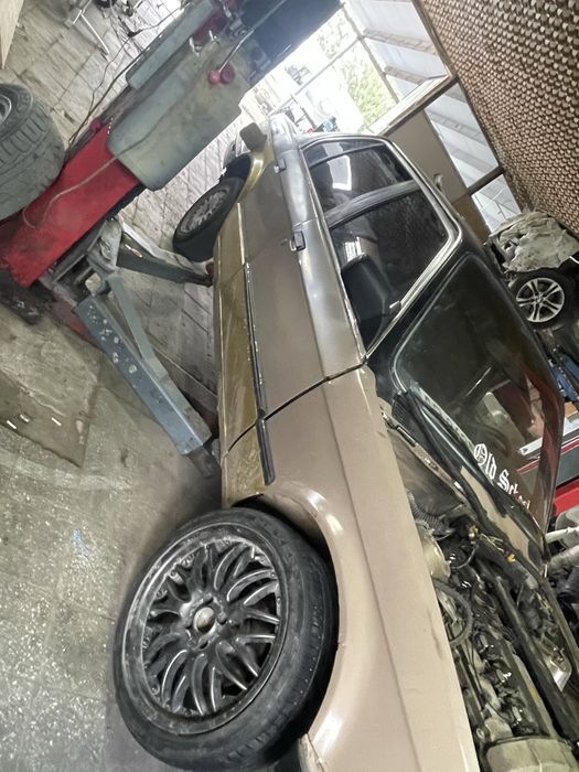 Продам Бмв E30 m50 б20