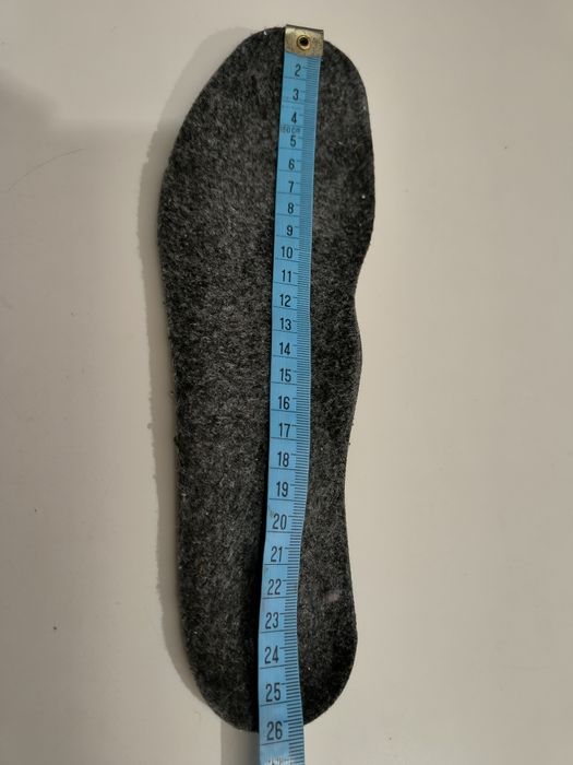 Adidas buty zimowe z kolcami rozmiar 41 1/3 wkładka 26cm