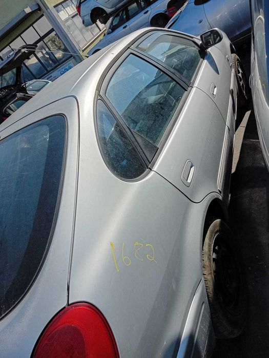 Toyota Corolla para peças
