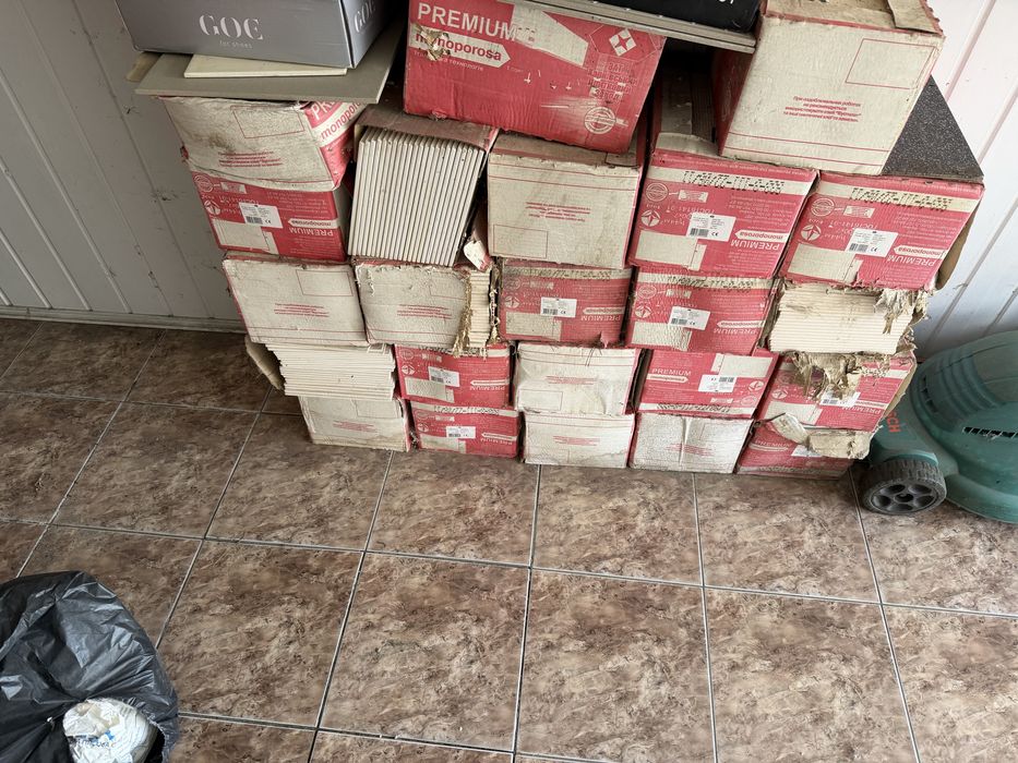 Продам плитку 20*30