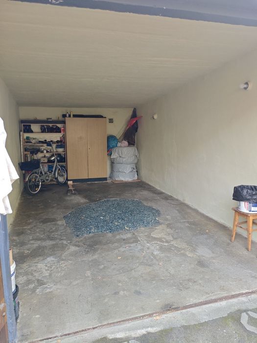 Garaż 16m2, posiada  KW, ul. Pogodna