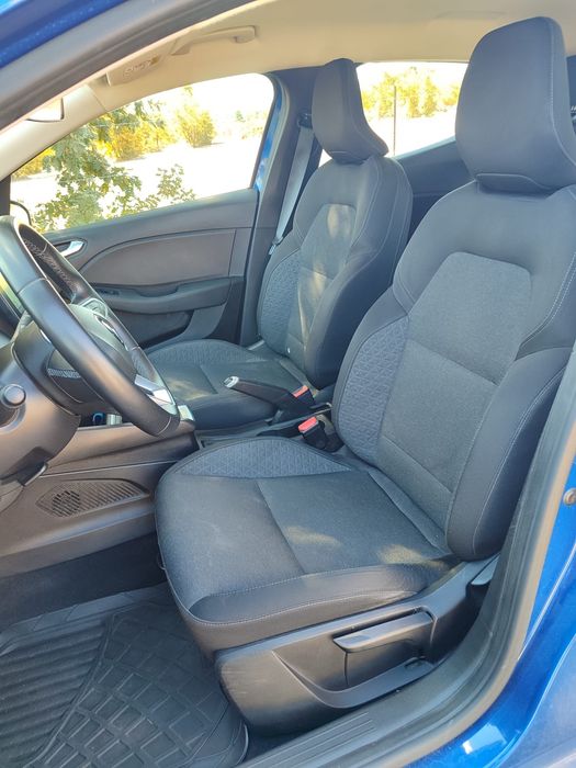 Renault Clio 1.6 E-tech Hybrid