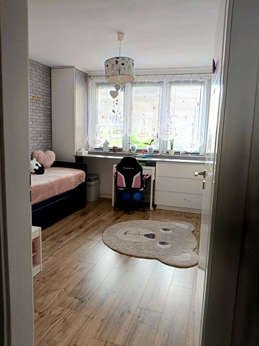 Na sprzedaż w pełni wyposażone mieszkanie o pow. 69,1 m2, pełna własność z KW.