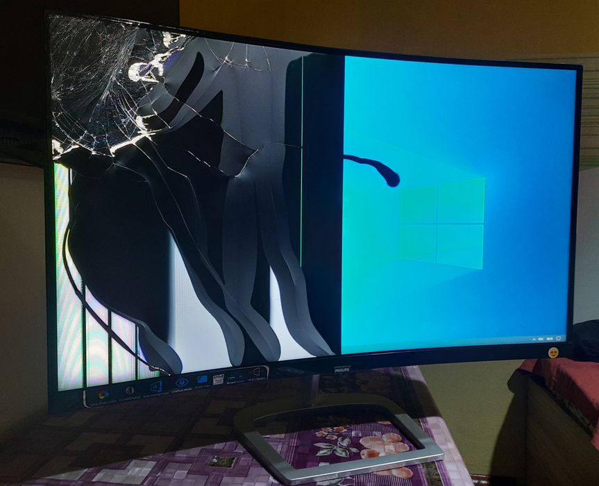 Монітор Philips 328e9qjab/00 на запчастинини.