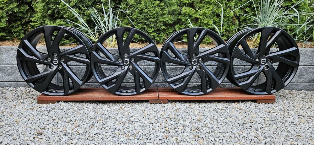 VOLVO XC40/ XC60  - felgi R-design- 20"