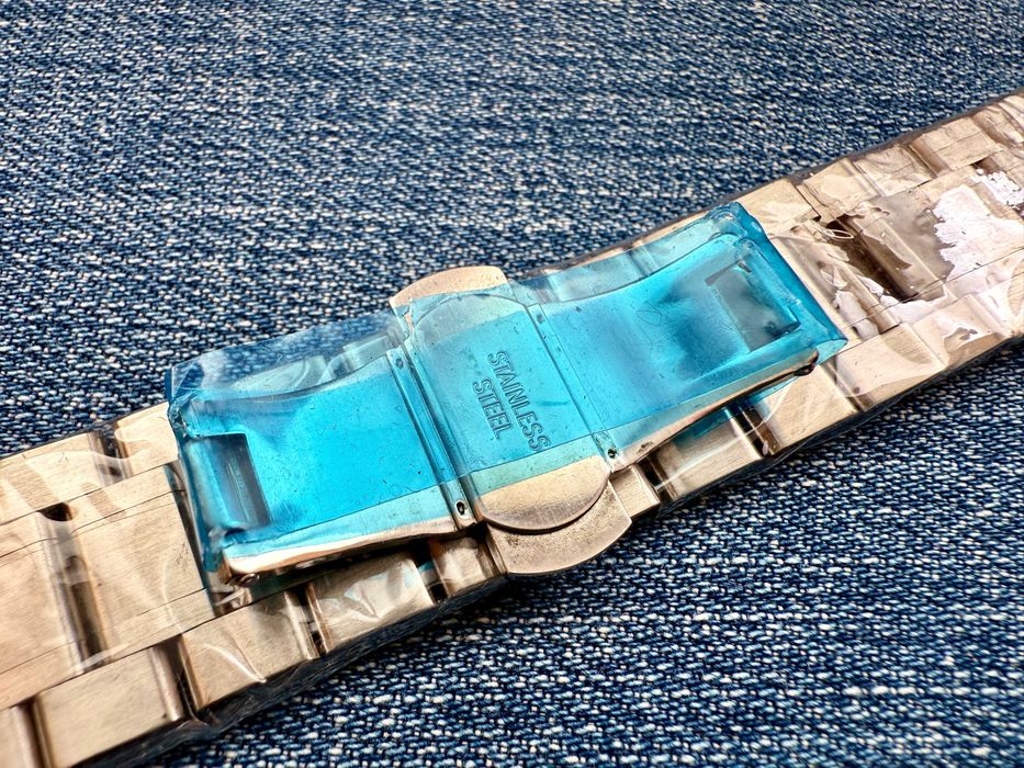 металлический браслет ремешок для часов  22 мм