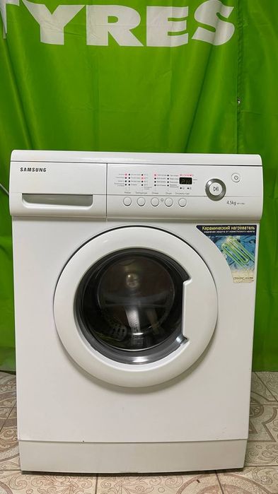 Пральна машина б/в  Samsung 4.5 kg 1000 об/хвил дисплеем mod.WF F1062