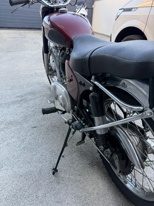 Royal enfield 350 bullet 1957