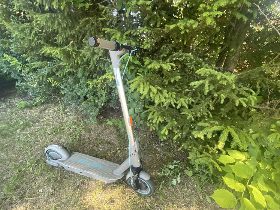 Hulajnoga elektryczna motus scootu 10 plus