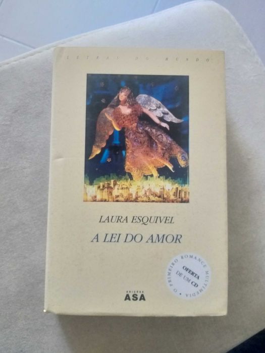 Laura Esquivel " A lei do amor " livro