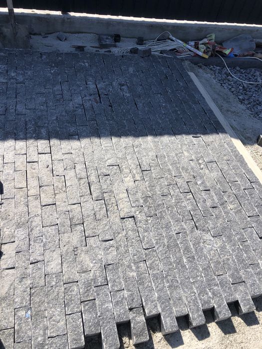 Укладання бруківки