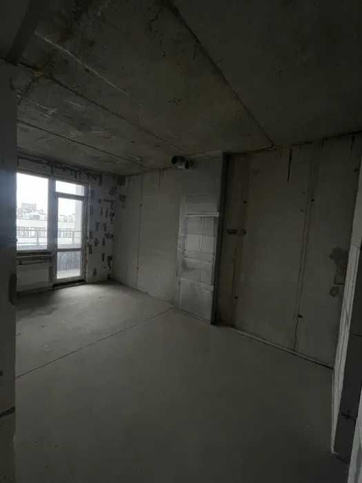 СРОЧНО • 2 КОМ • Терраса - 43 м2 • Таирова • Низкая цена - 660 у.е./м2