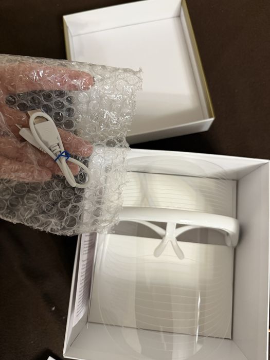 Eclat Skin Led Mask London