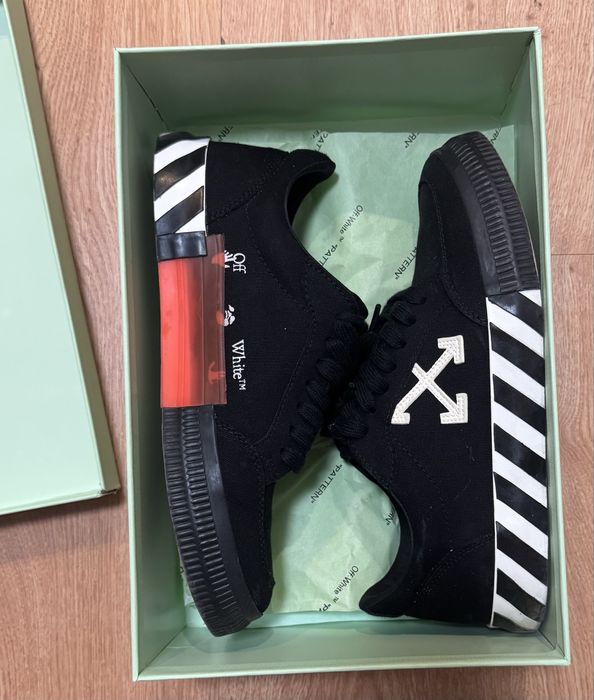 Кроссовки-кеды off white