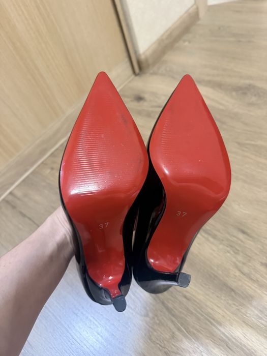 Туфлі лодочки 37 розмір 24 см