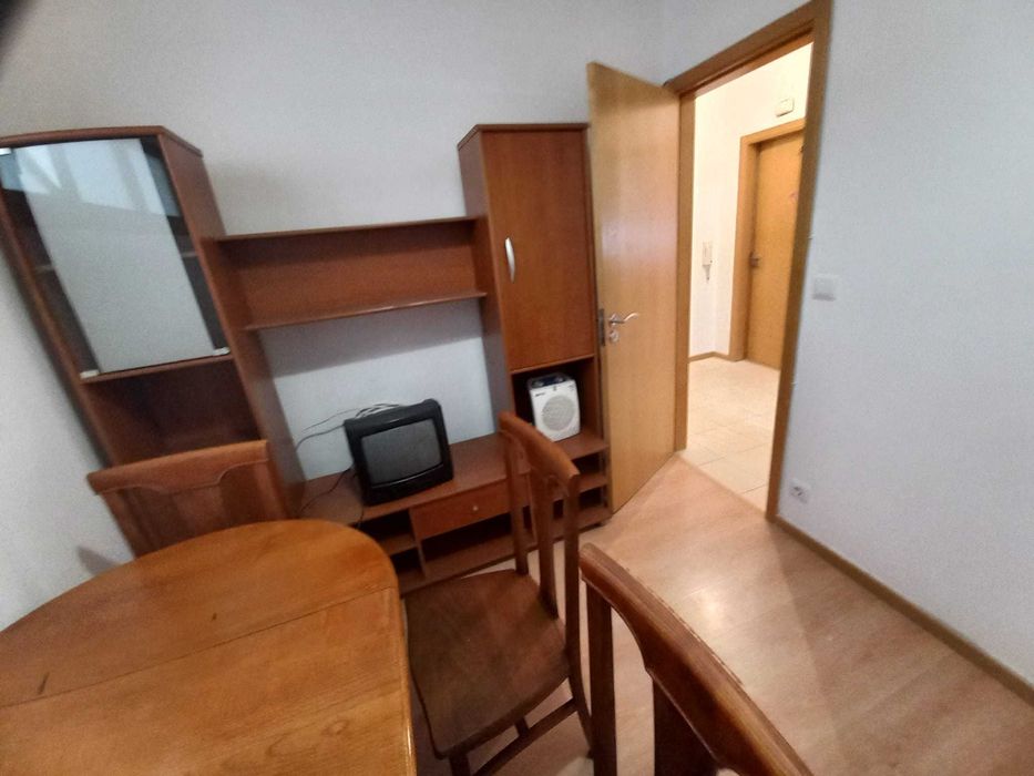Arrenda-se apartamento c/ 3 quartos em Coimbra