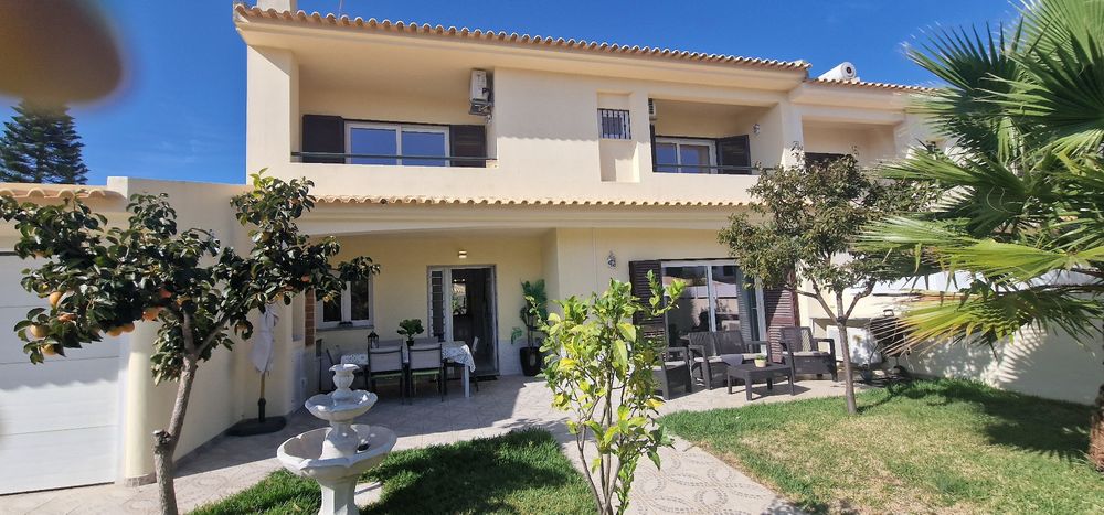 Casa para férias com piscina privada em Albufeira