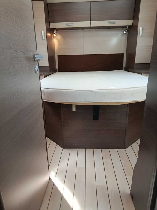 Autocaravana integral cama central