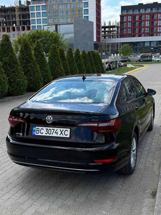 Авто під викуп Львів - Volkswagen Jetta 7 (Автомат) 2019. Перший внесок від 1500$
