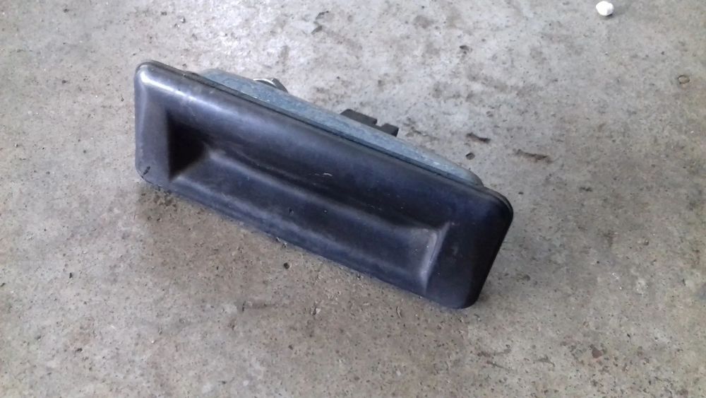 klamka przycisk bagażnika kombi Fabia II 1.6 TDI CAYC