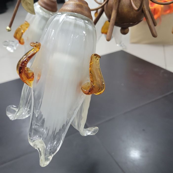 Żyrandol metalowo-szklany