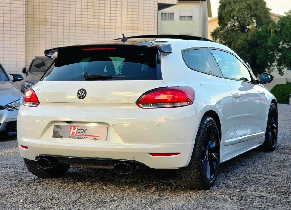 VOLKSWAGEN SCIROCCO 2.0TDI 140CV "DSG"