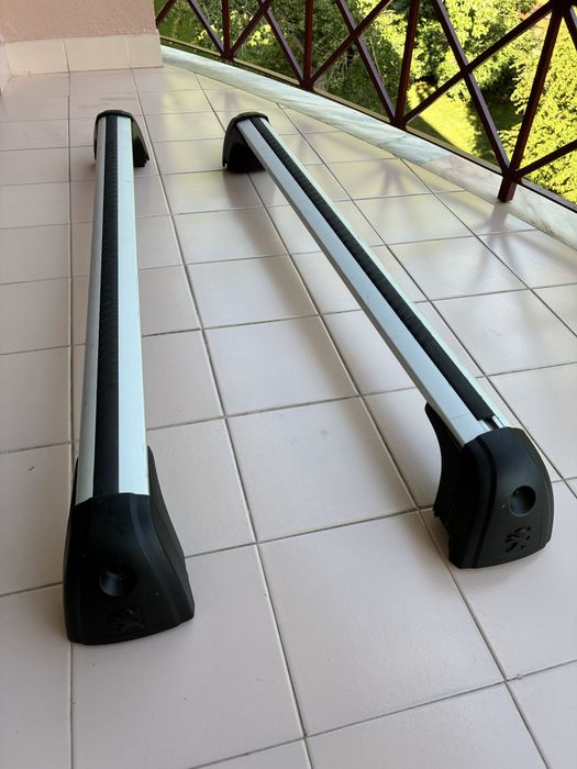 Barras de tejadilho originais para Peugeot 2008