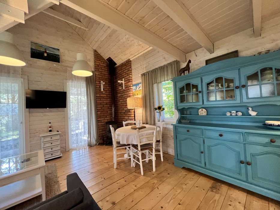 Domek Sasino „Mojo Miodno Checz”