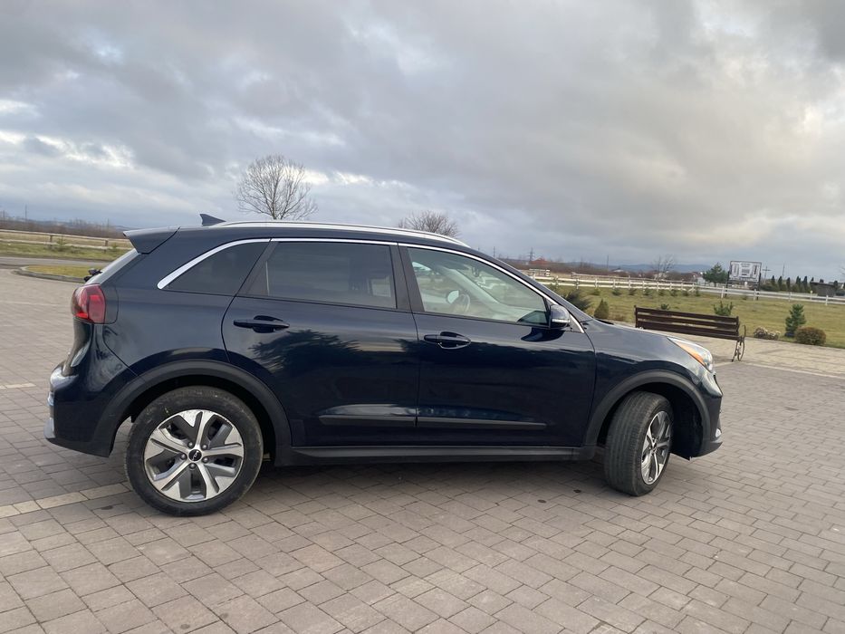 Kia niro EX 2022 рік (рест)