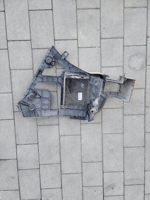 Кронштейн лівий кріплення заднього бампера BMW x5 f15 7294721