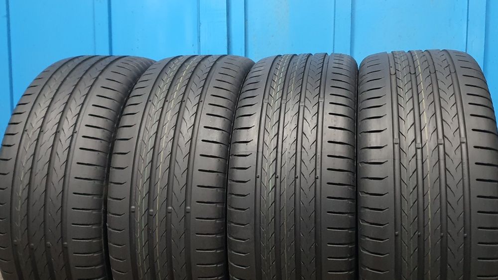 225/55 R18 Sprzedam opony letnie Continental - bez napraw