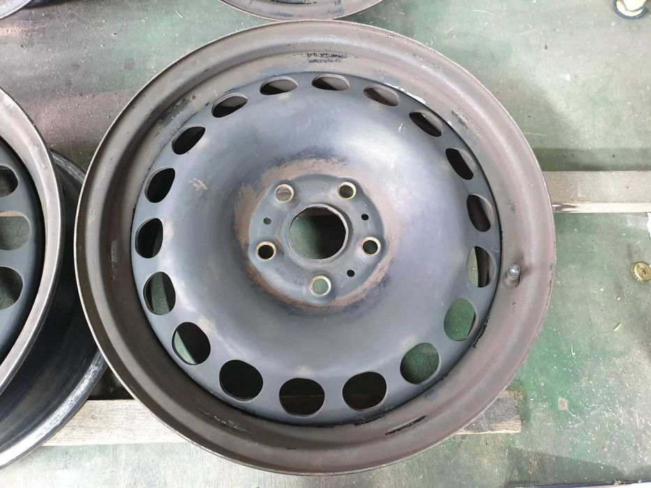 Felgi stalowe Sharan Alhambra R16 5x112 6,5JX16H2 ET 33 centr 57,1mm
