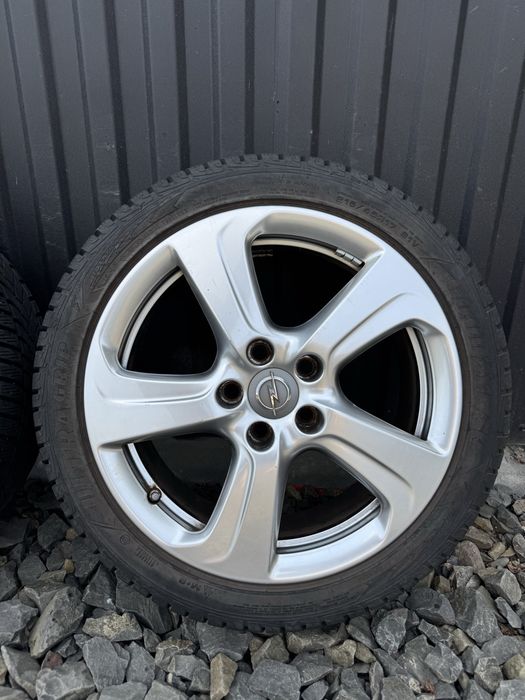 Колеса, диски 5 110 R17 Opel