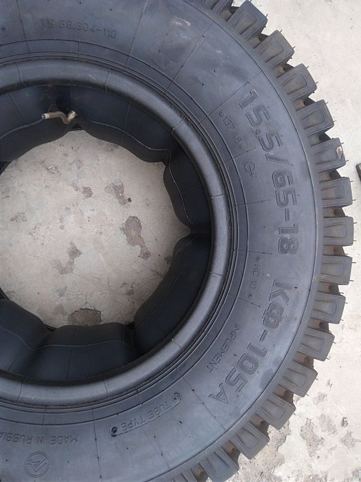 Шини 15,5/65r18 10 слойніз камерою.