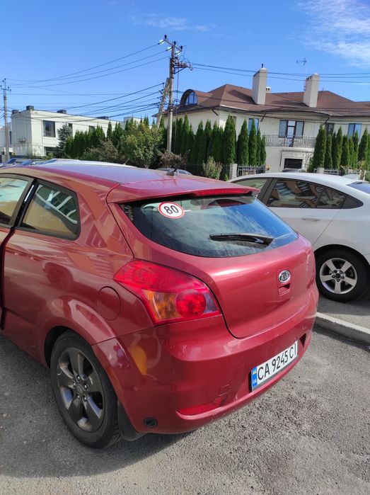 Kia ceed 1.6 2010