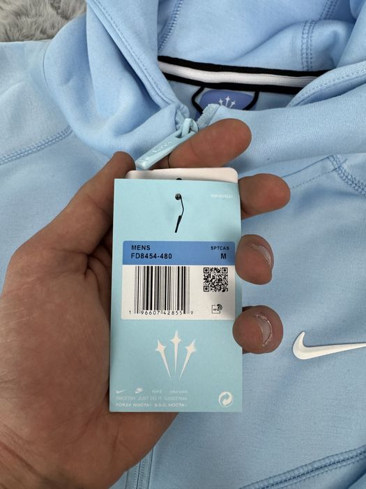 Nike Nocta Синього кольору