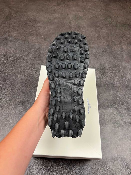 Off White Odsy 1000 Black White