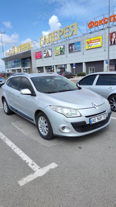 Срочно !! Renault megane 3 !