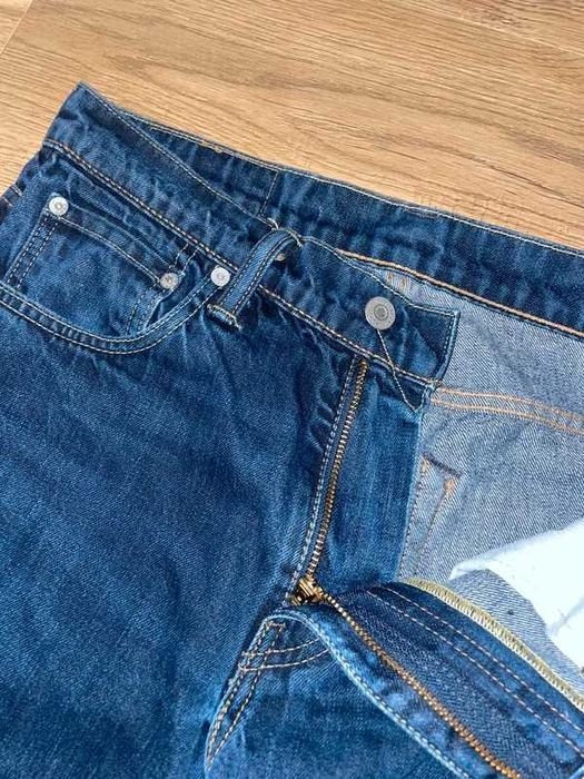 Spodnie Levi's granatowe  jeansy W29 34L