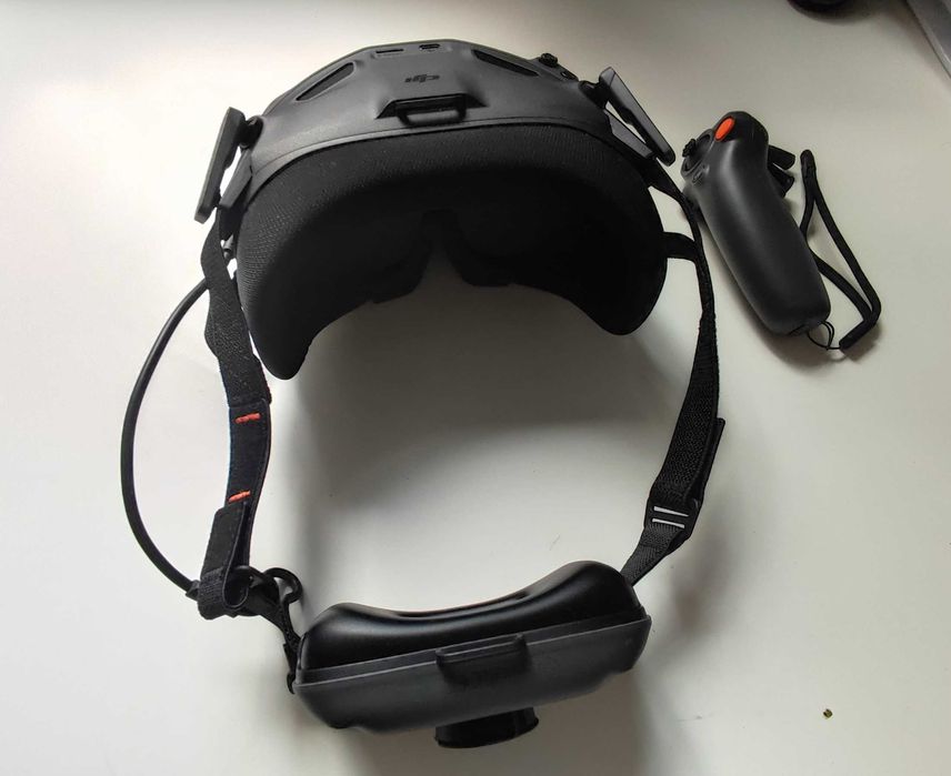 DJI Goggles N3 i DJI RC Motion 3