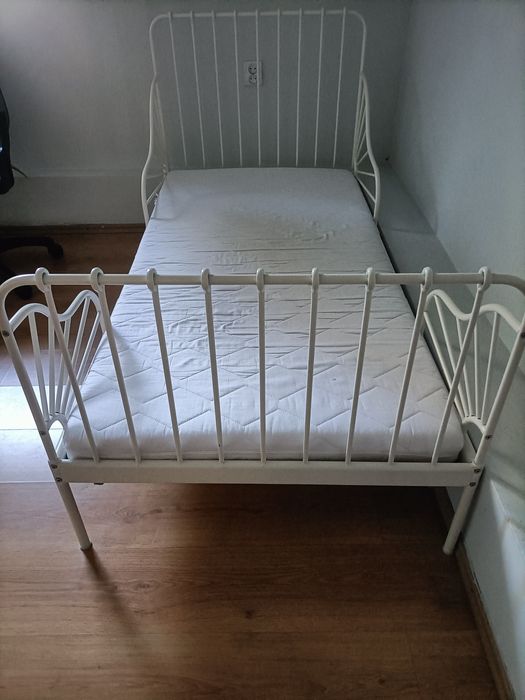 Łóżko rozsuwane IKEA