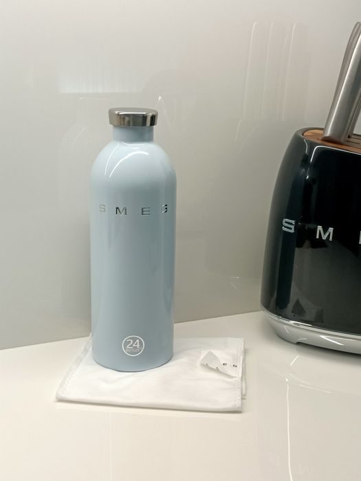 Garrafa térmica Smeg 1 litro