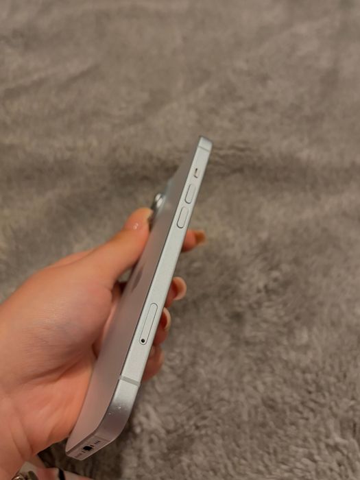 Iphone 15 128 76%