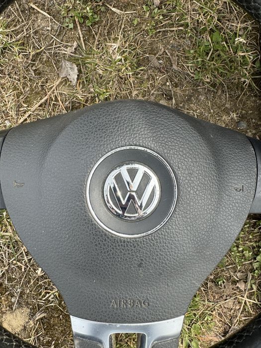 Konsola deska rozdzielcza vw golf 6 plus pasy poduszki