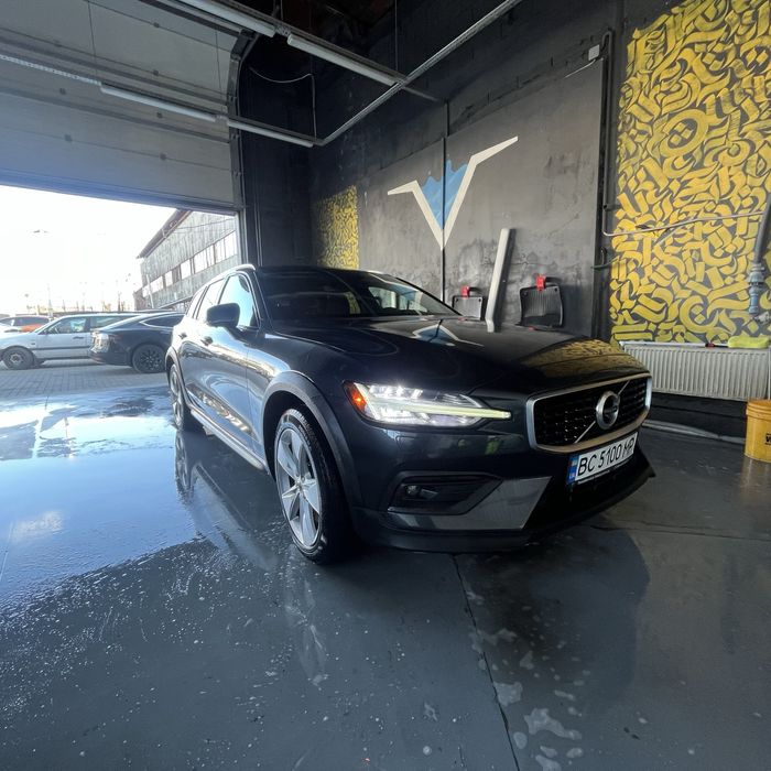Volvo V60 CrossCountry
