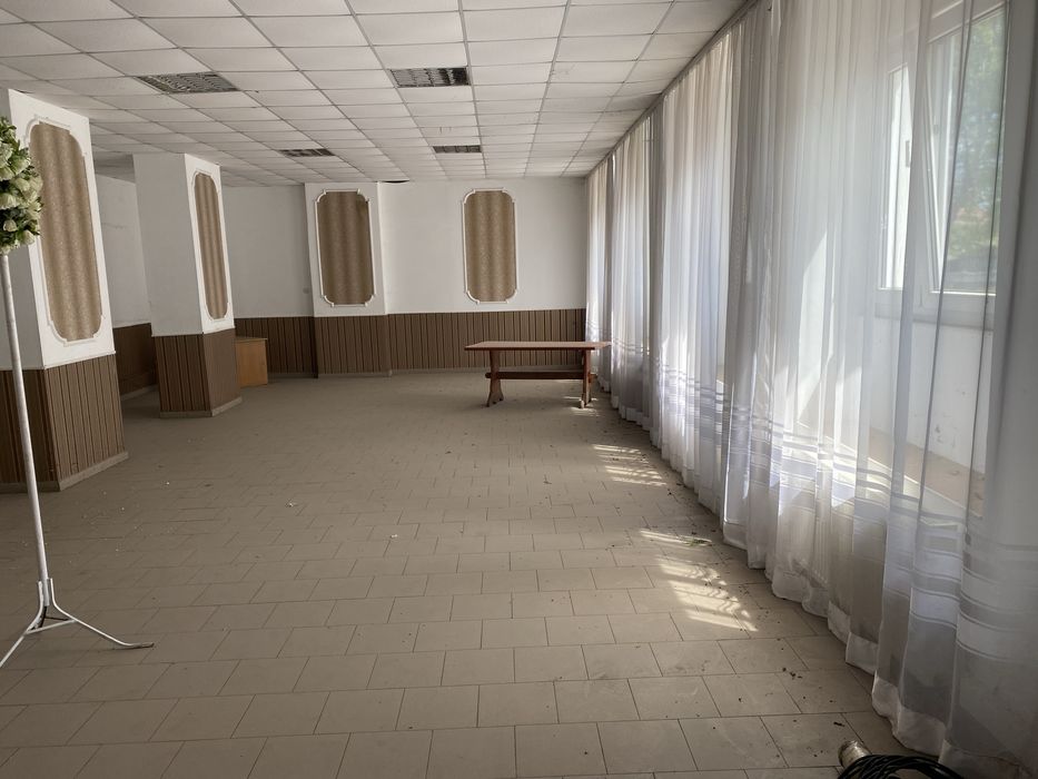 Продаю торговий центр