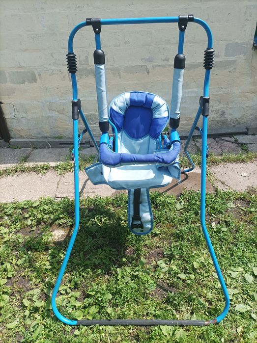 Продам детскую качелю