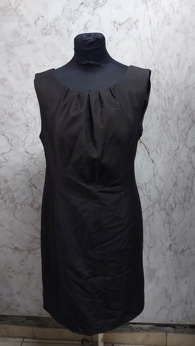 Mala czarna biurowa 44 2xl