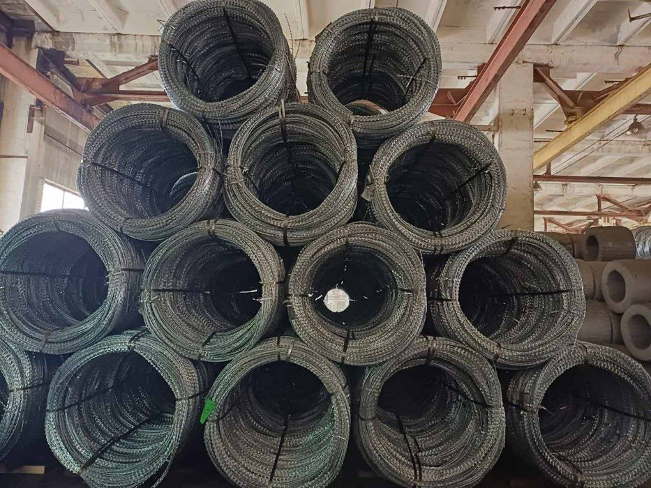 Колючий дріт ЄГОЗА 600/5/2.2